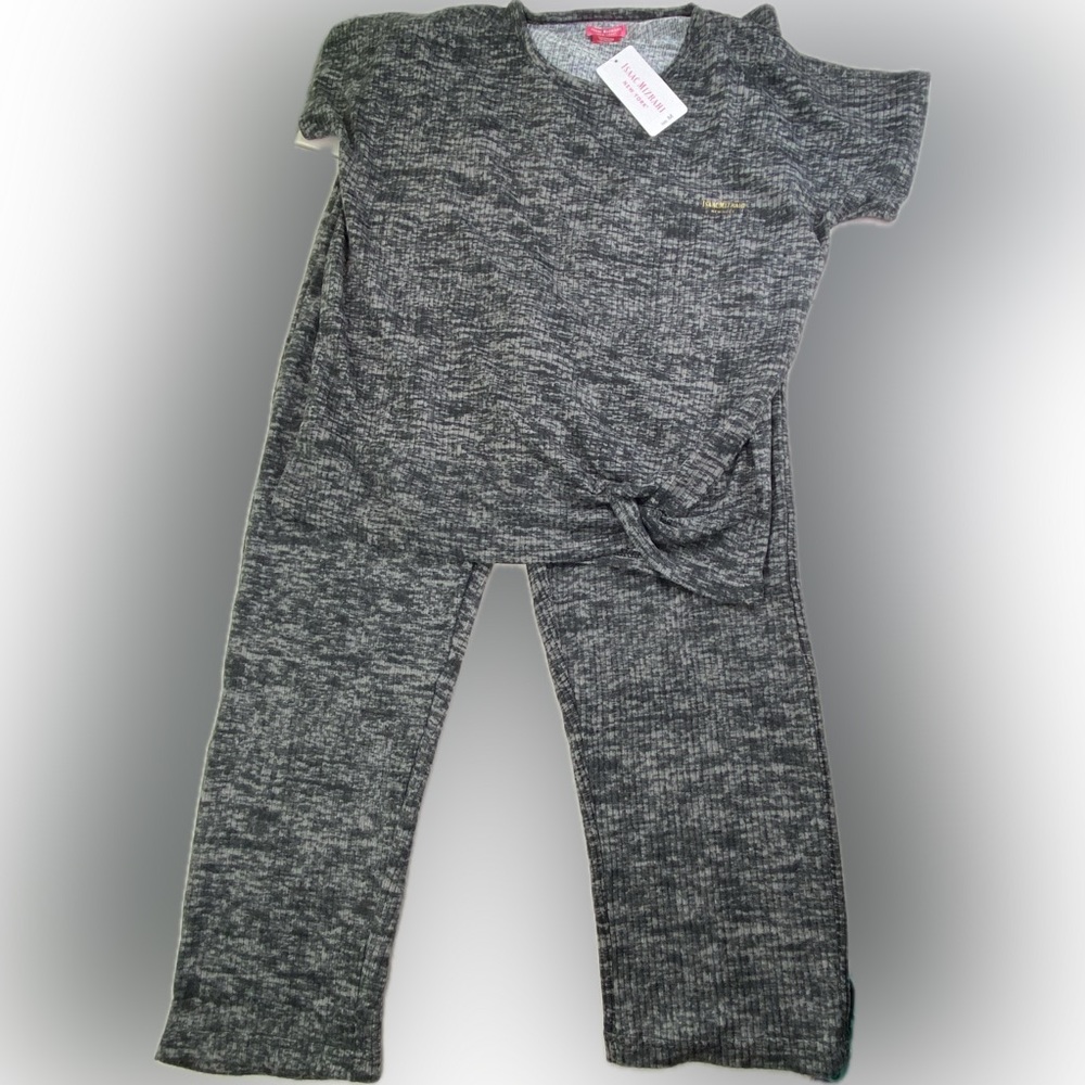 NWT Isaac Mizrahi Lounge pajamas set grey black pants and short sleeve top - Picture 15 of 16